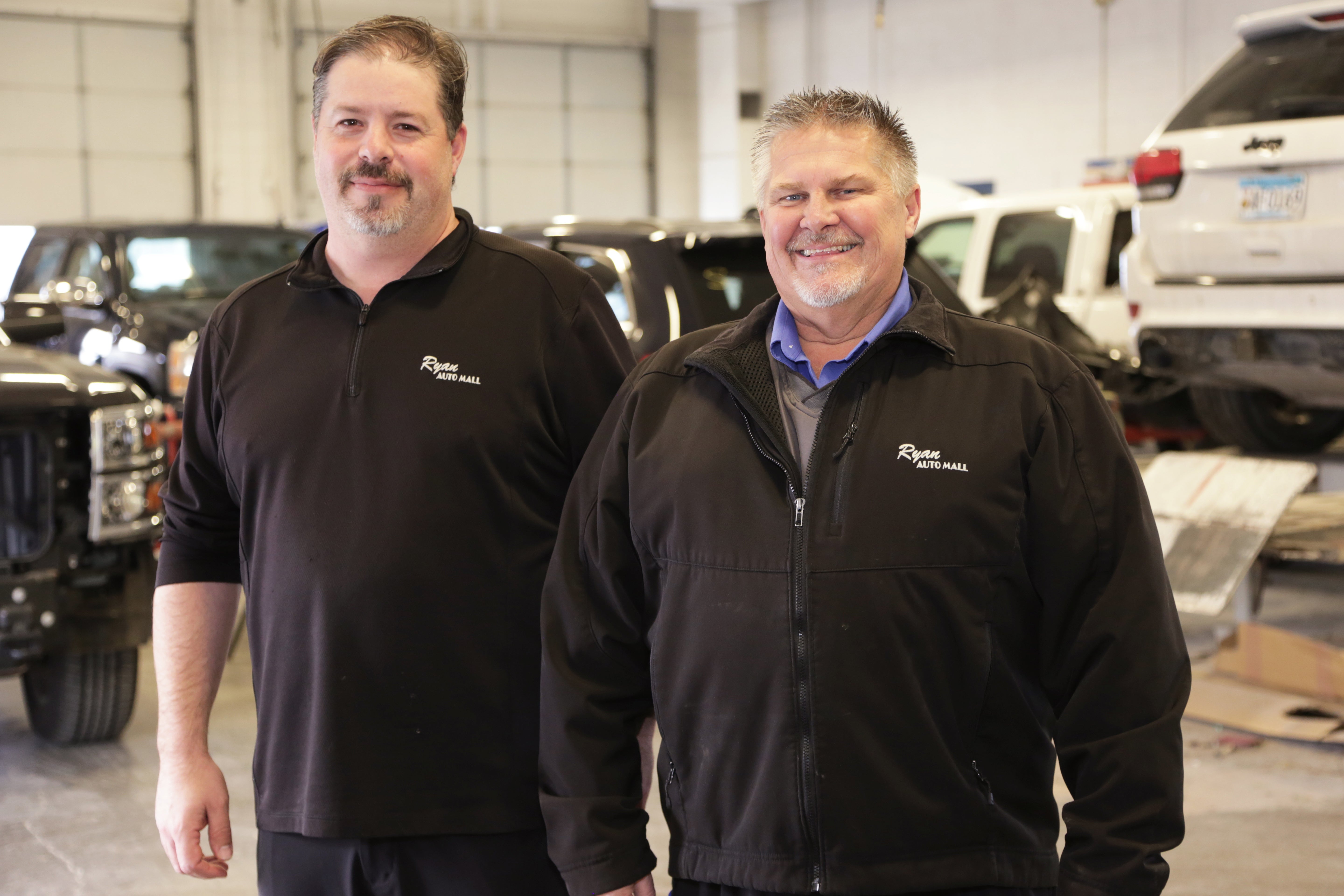 Ryan Collision and Glass Center Staff in Buffalo MN exterior